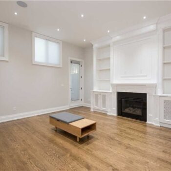 Brookdale Ave Photo 17