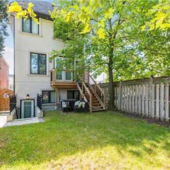 Brookdale Ave Photo 19